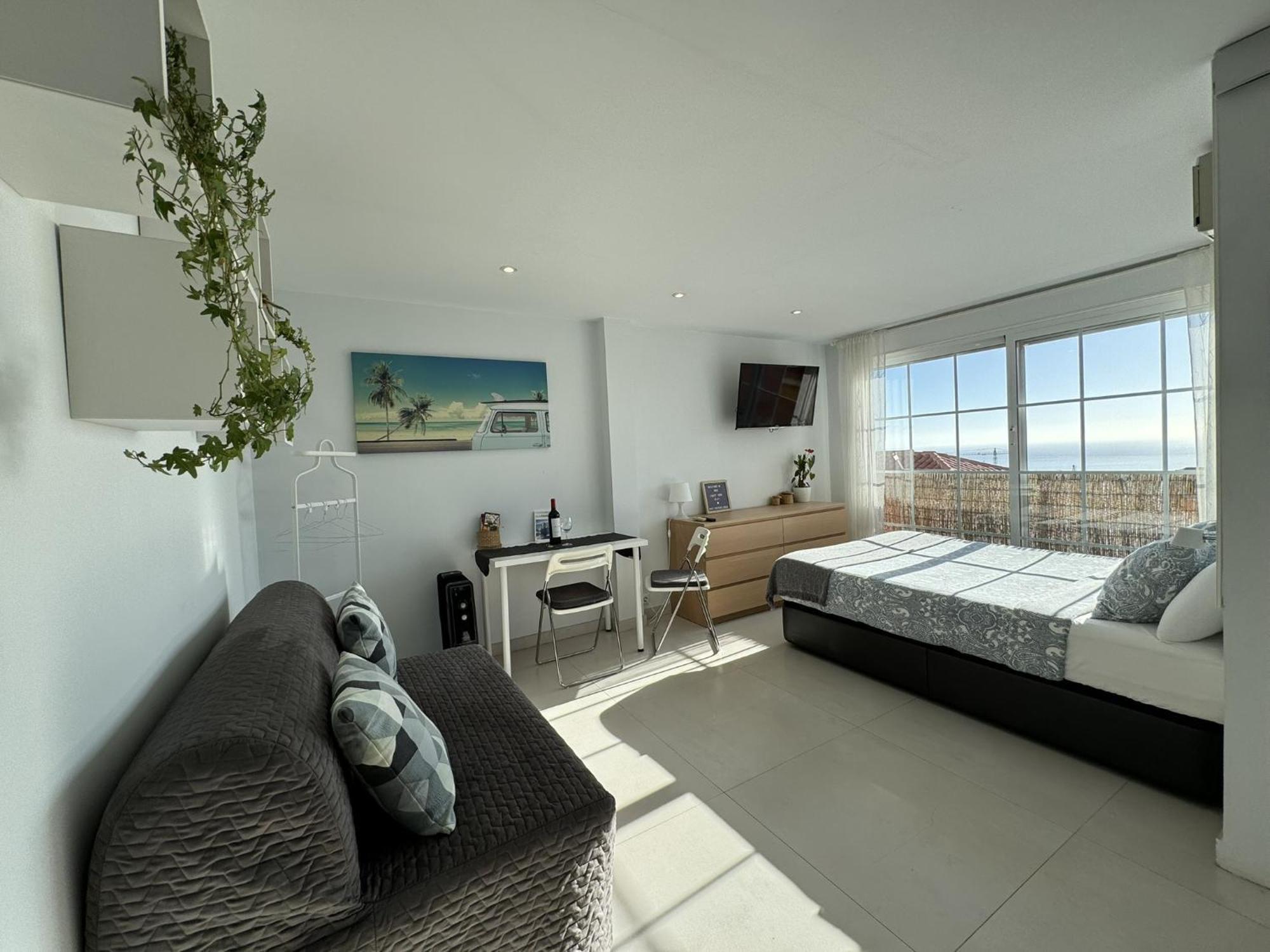 Peaceful Studio With Amazing Sea Views And Free Parking Benalmádena Exteriör bild