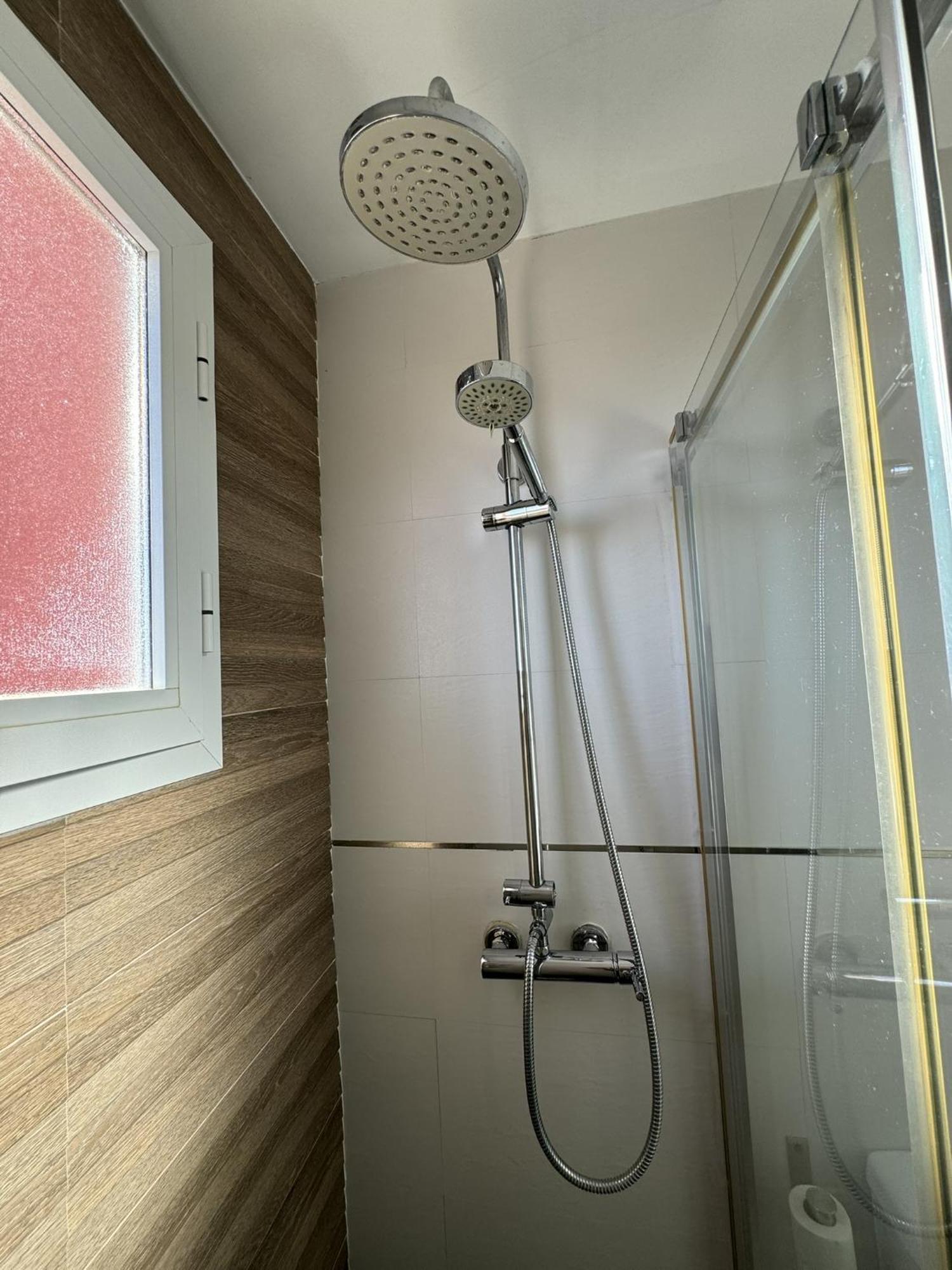 Peaceful Studio With Amazing Sea Views And Free Parking Benalmádena Exteriör bild