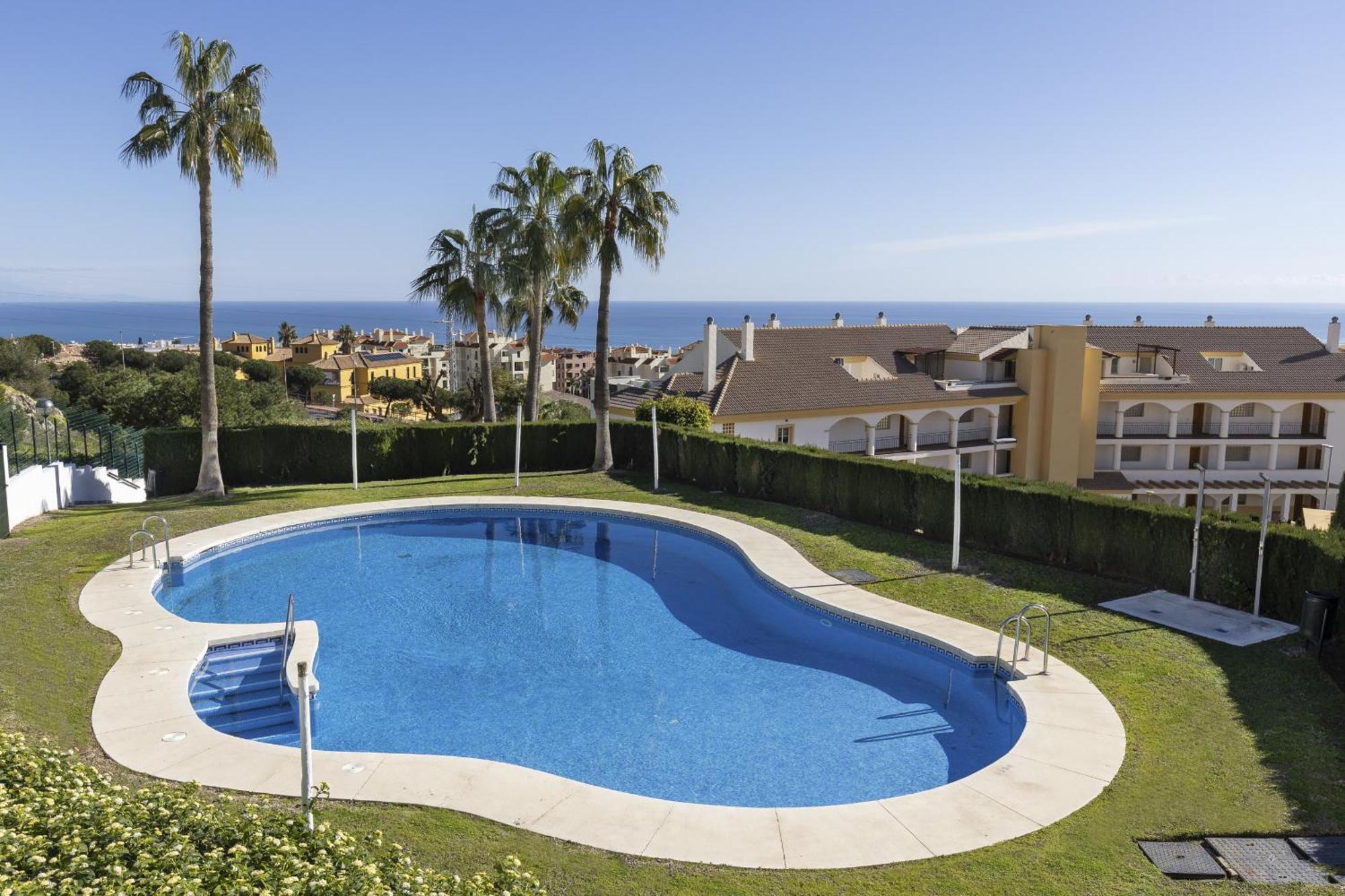Peaceful Studio With Amazing Sea Views And Free Parking Benalmádena Exteriör bild